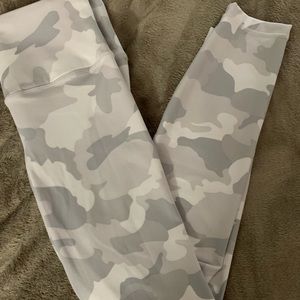White Camo Leggings Small